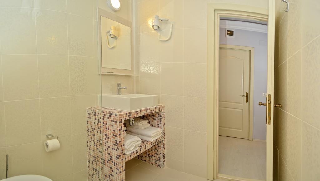 Mykonos Mamaia Boutique Villa Năvodari Dış mekan fotoğraf